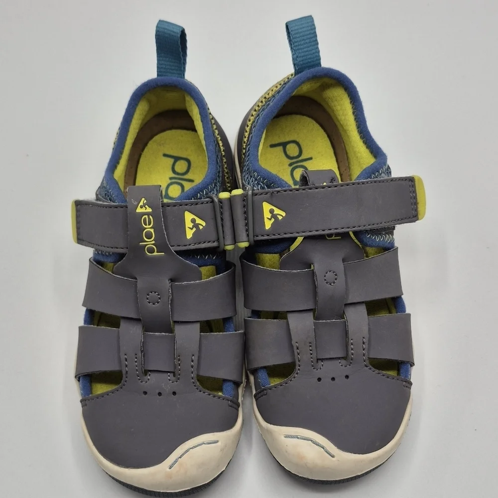 Kids' Gray and Blue Closed-Toe Sandals
